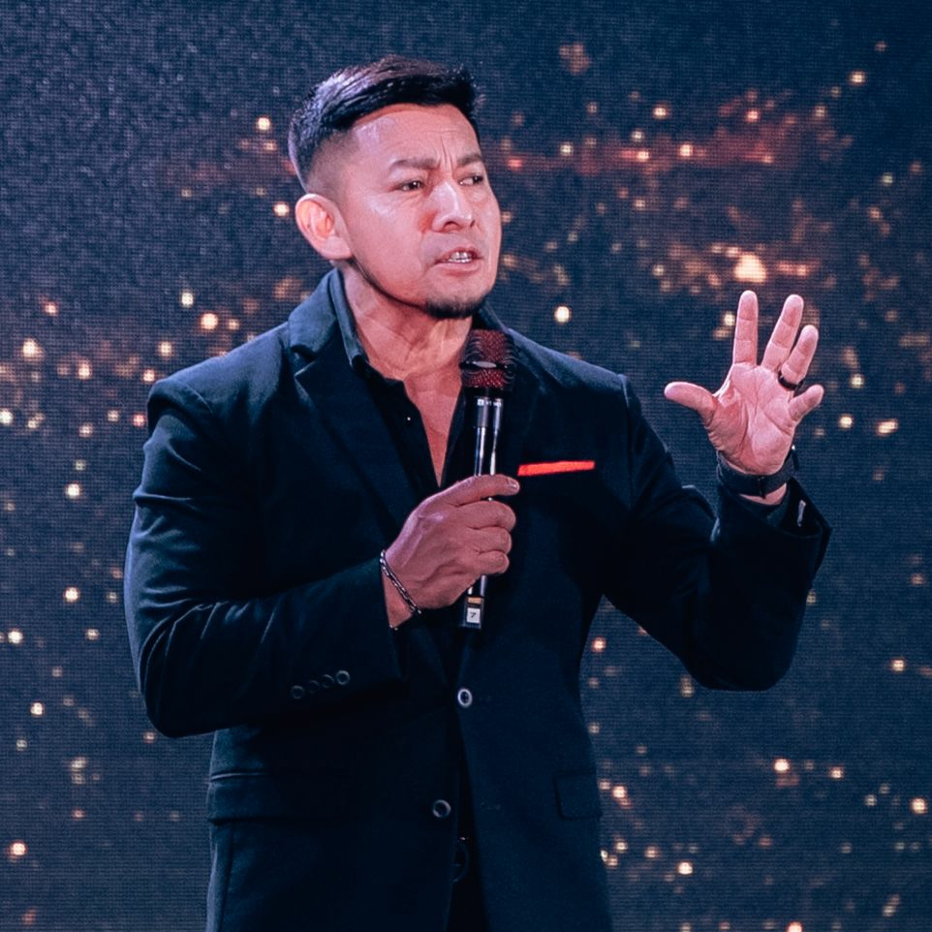 Pastor Pedro Urias, Puerta Del Cielo PDCNEWYORK