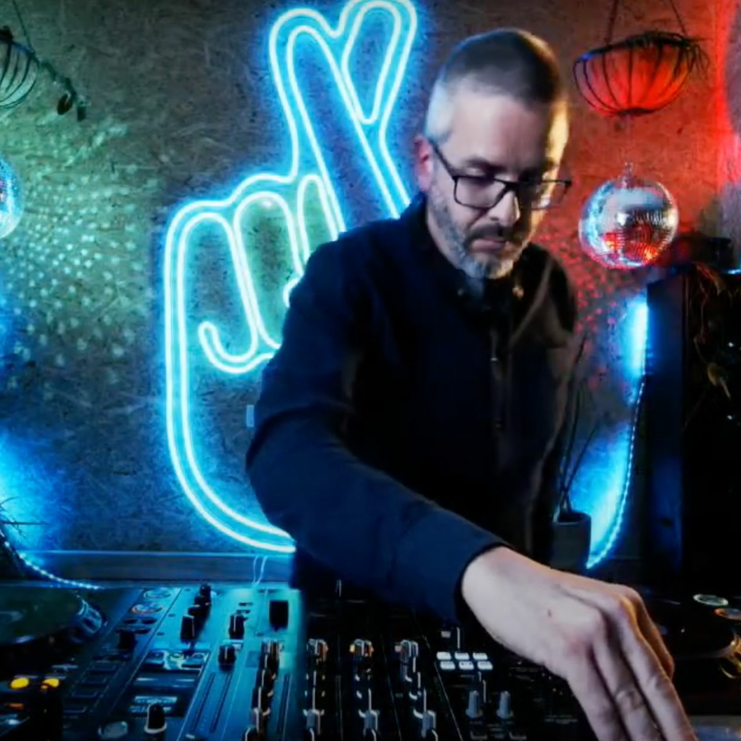 Mike Callander - Weekend Vibrations 3rd July 2020