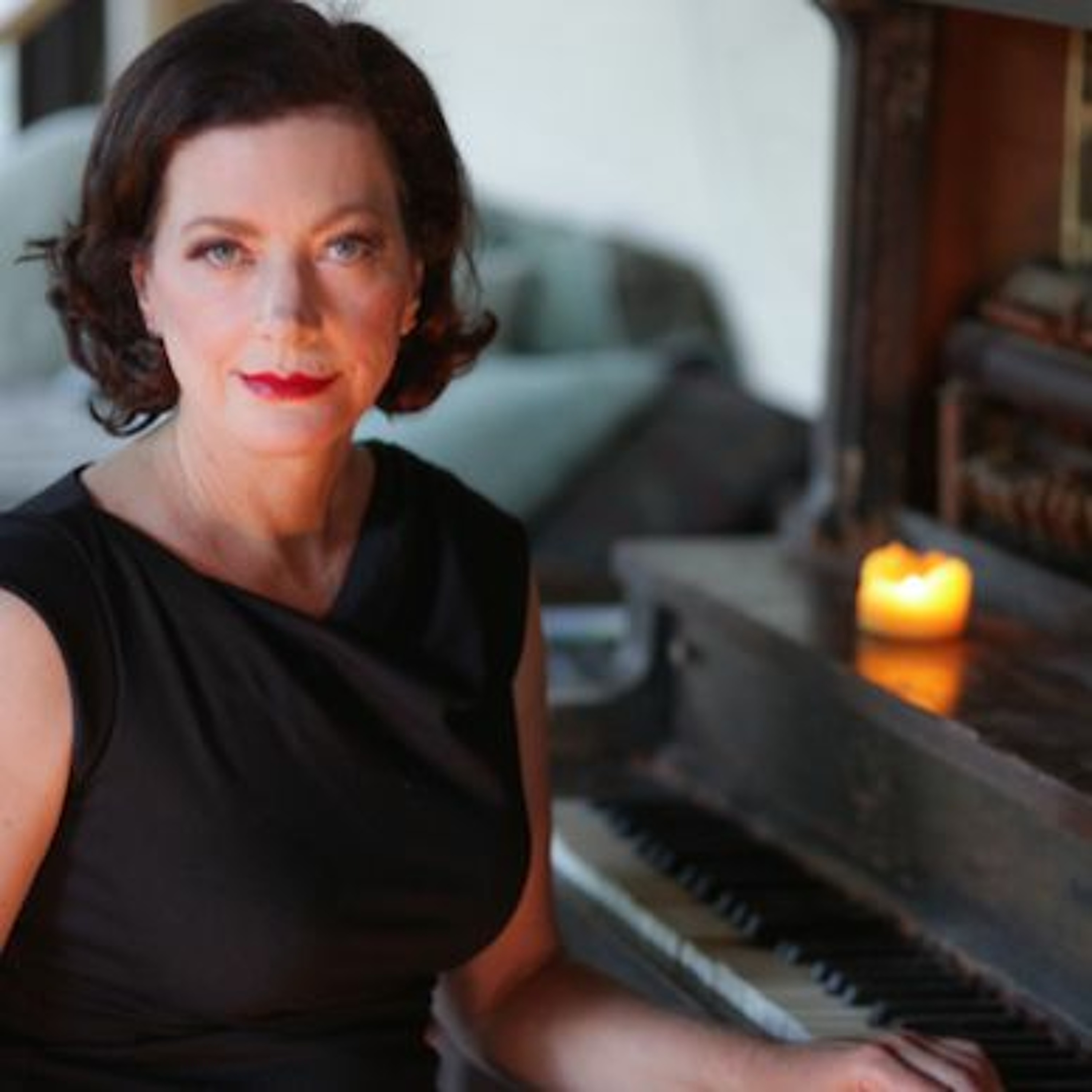 Kiki Ebsen on Breaking it Down with Frank MacKay - Singer, Songwriter & Daughter Of Buddy Ebsen