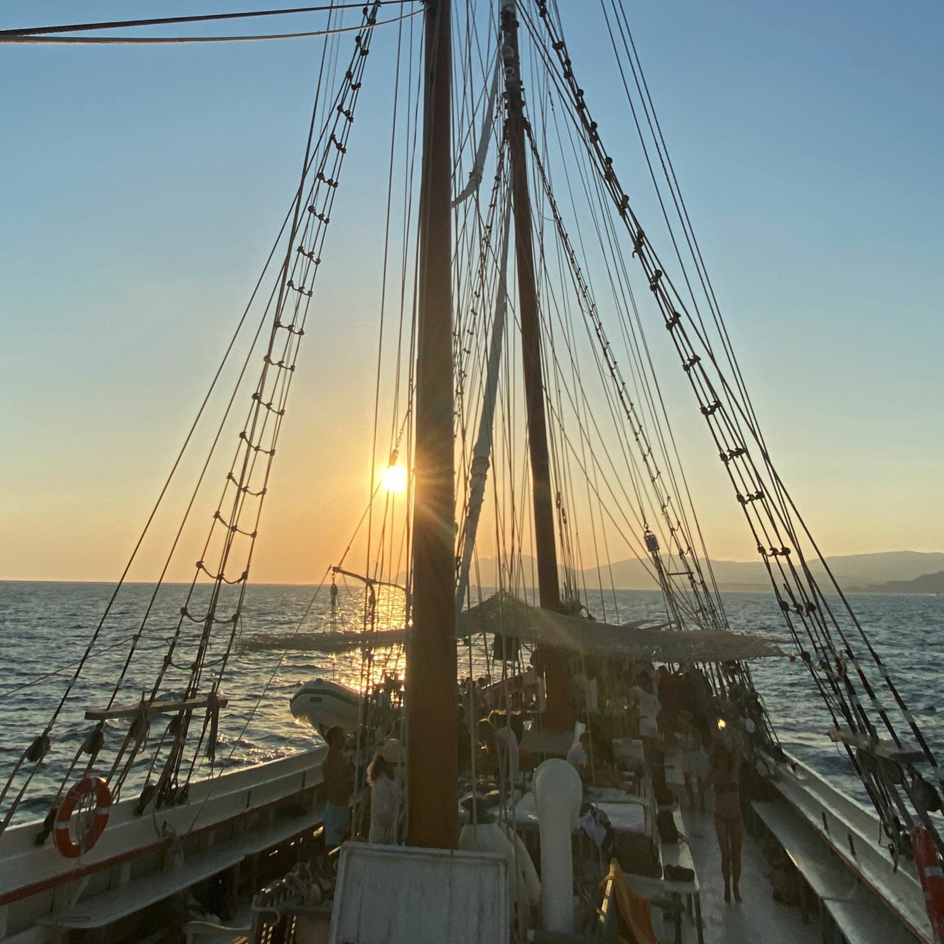 DONAES - IBIZA BOAT SUNSET SESSION 2020