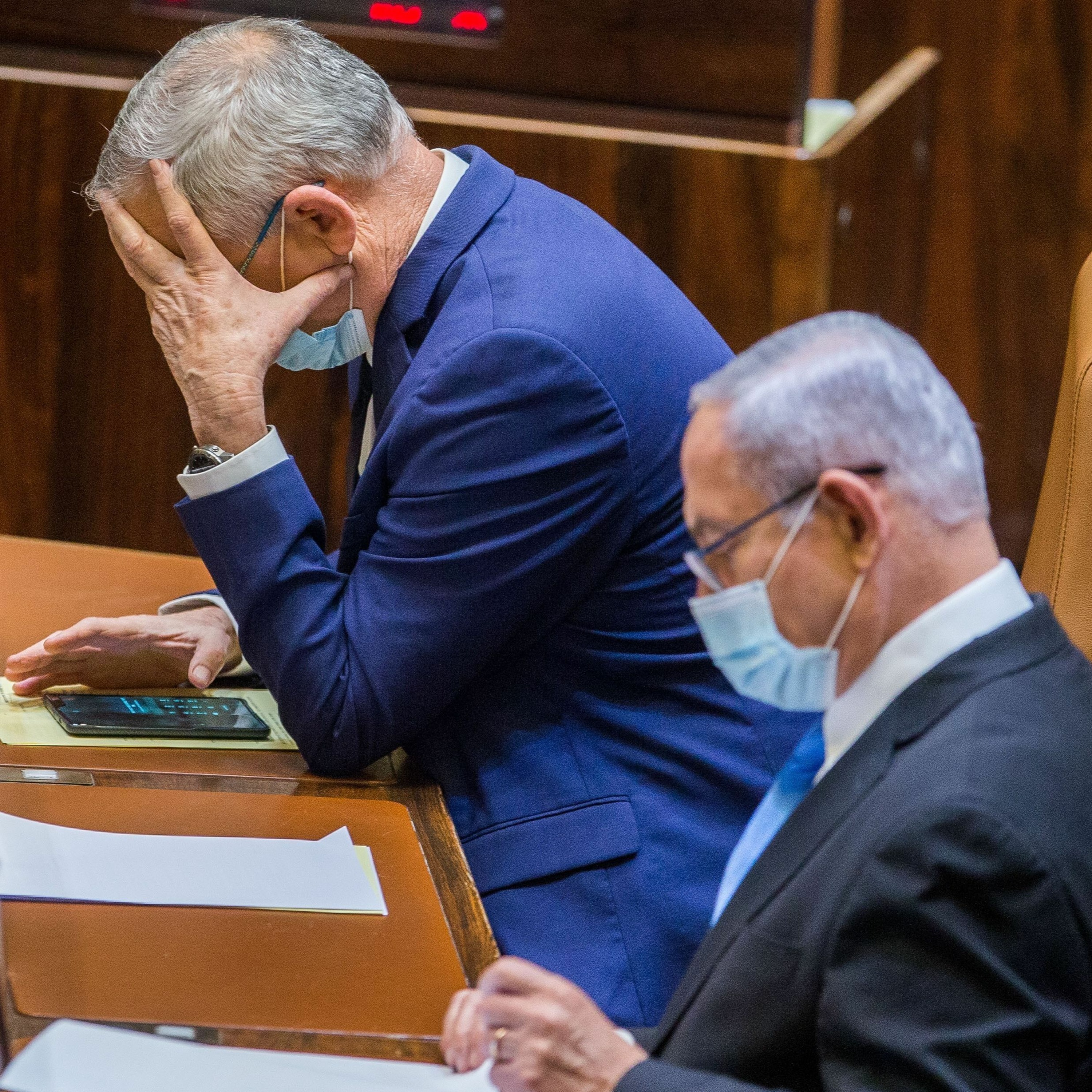 Why are Israel's top politicians breaking the law and not filing their financial disclosures?