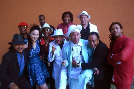 http://i1.sndcdn.com/avatars-000001175007-1tz9dv-crop.jpg?daca7bd