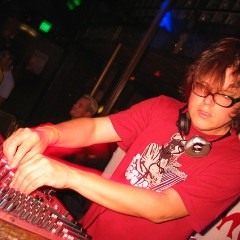 Live at Gravy, Los Angeles, CA - February 26, 2006