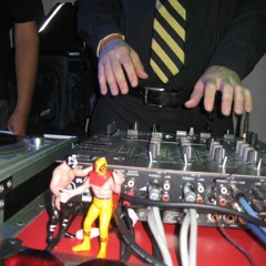 The Mystery Of Queso DJ Mix - June 23, 2005