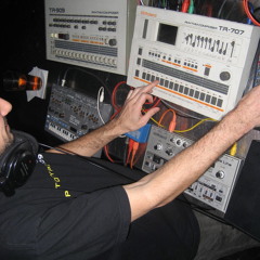 Mark Verbos - Analog hardware live act 06-26-06