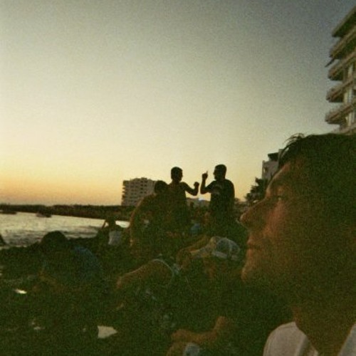 Son Kite - Colours (Luke Chable Remix)