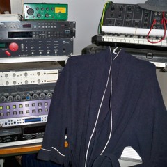 You will always find me in the  kitchen @ Parties