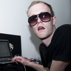 M!ke - Beatfoundation @ Strossa 19. feb. 2010