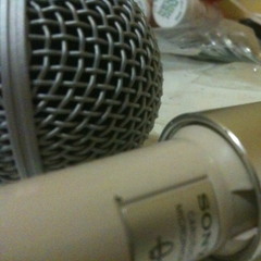 Screaming at the streetlights (Kenny & me)