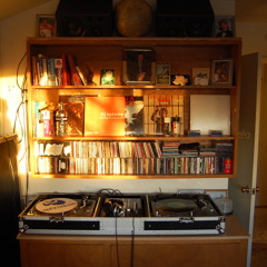 Mesita Backroom Sessions #3 on Dogglounge