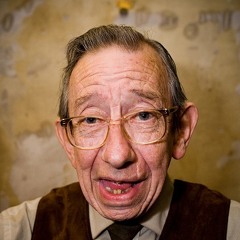 DJ Derek - live at the Hare and Hounds