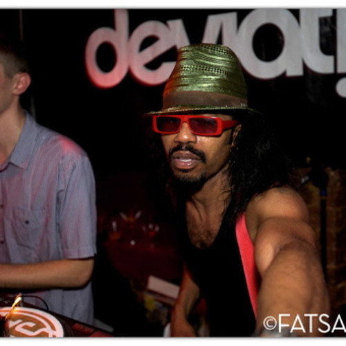 Dâm-Funk Takeover - BBC Radio1 - Benji B (25-10-2009)