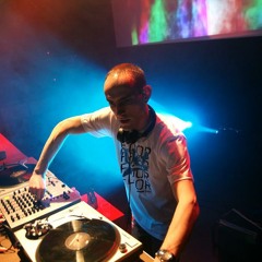 D'JAMENCY_Groovy Spring Session Mix 2010