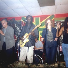 MakaTing - El Mexicano - Live at Roots.net