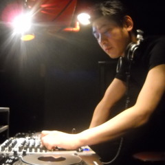 DJ TOIDA mixed live @ Mad Altz Festival club Mago Japan 5th June 2010-pt.1