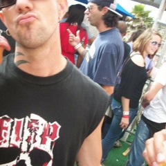 Jape - Floating (D.I.M. Remix)(1)