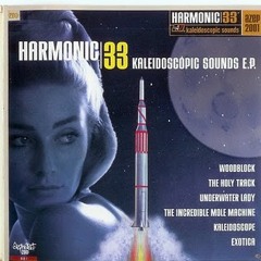 Underwater lady - Harmonic 33