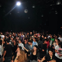 DJ Three @ UNIT Tokyo (an earlier hour) NOV 09