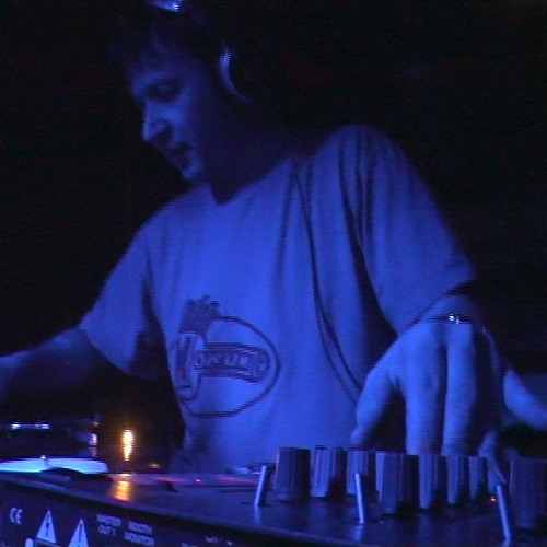 Walter One - Hardcore Suckers remix 2010