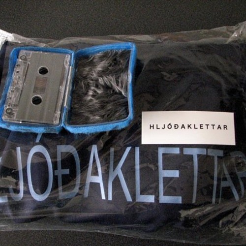 Hljodaklettar Dress up - Side A