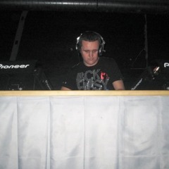 mobs(rave,breaks,electro mix on 3 decks)