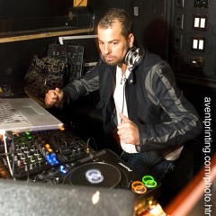 Djdannyboy - im on my way Feat Johnny L and Mike Da Poet