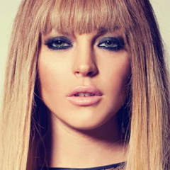 Mannequin [The Circus Starring: Britney Spears]