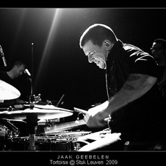Tortoise - Yinxianghechengqi live @ STUK, Leuven 20112009