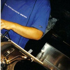 Dabbla does old skool hardcore nose bleed jungle techno (100%dubplate)
