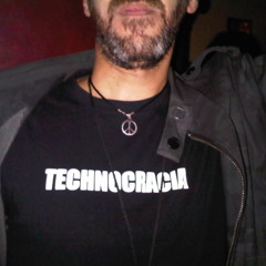 Juan Pryor Dj set en vivo@Technocracia Outdoor- Montevideo-Ur 03-12-2010