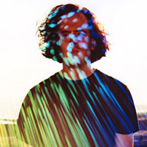 Revtone - Love Movement (Ulrich Schnauss Edit)