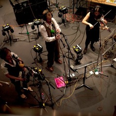 It Ain't Right - Live on Radio 1