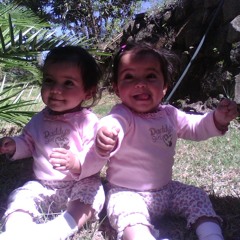 MIS DOS PRINCESAS...JMR