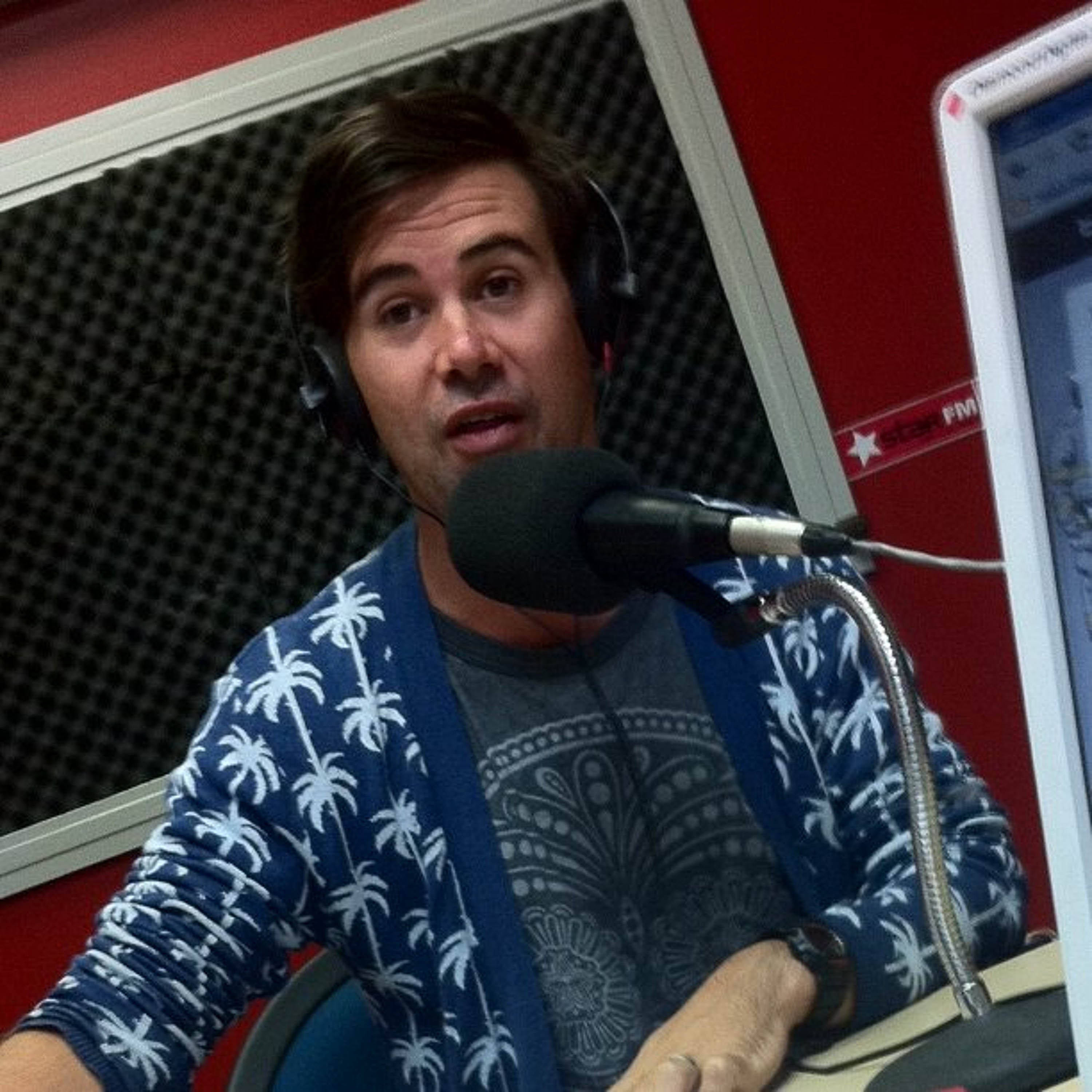 Phil Jamieson from Grinspoon dropped into the Star FM studios this morning episode artwork