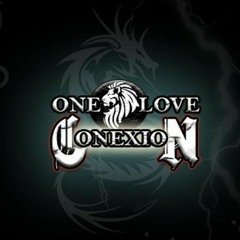 One love conexion un beso en la boca
