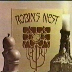 Loose Capacitor - Theme From Robin's Nest