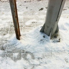 다음날 at 한남오거리 50170 버스승강장 on Wednesday morning