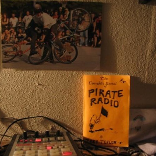 Ungdomshusets Piratradio 10-01-2007 kl. 21:20