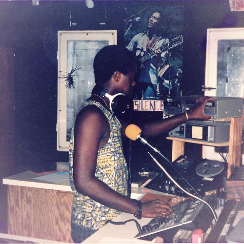 Mix ambiance rétro franck 972