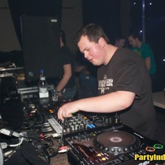 Newyearseve 2011 With DJ Revolt
