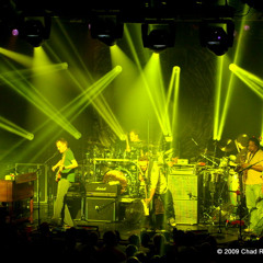 Umphrey's Mcgee - Burning Down The House (Talking Heads)