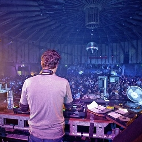 Tim Wolff - Snoeien Promomix II - as heard on Dave Clarke's Whitenoise Radio