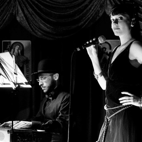 Bienvenu Rotterdam - Reprise live à l'accordéon de "Die  Moritat von Mackie Messer" (Kurt Weil / Brecht)