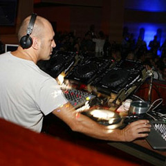MARCO CAROLA [Live] @ The Rooftop Madinat Jumeirah [Dubai] [22.07.2010]