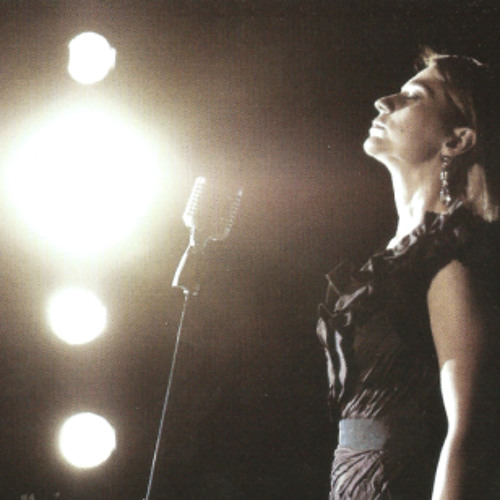 Julia Boutros - بتنفس حرية