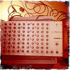 Synth