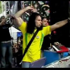 SKAZI for the 1st time LIVE in GOA Dec 2010 [www.keepvid.com]