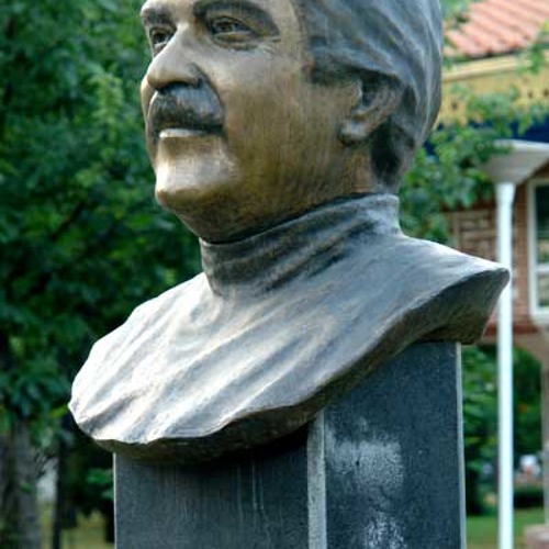 قبله نما-شیون فومنی