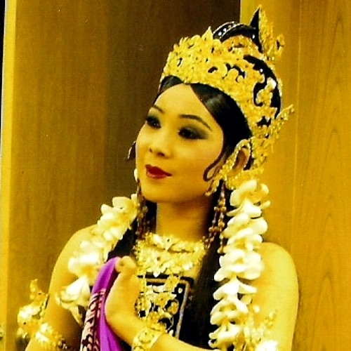 บุษบาเสี่ยงเทียน