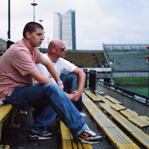 MVP - Je mi líto feat. Rest, Noemi